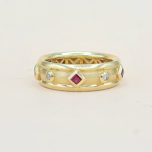 David Yurman Jewelry - David Yurman Modern Renaissance Band Ring in 18k Gold With Rubies and Diamonds